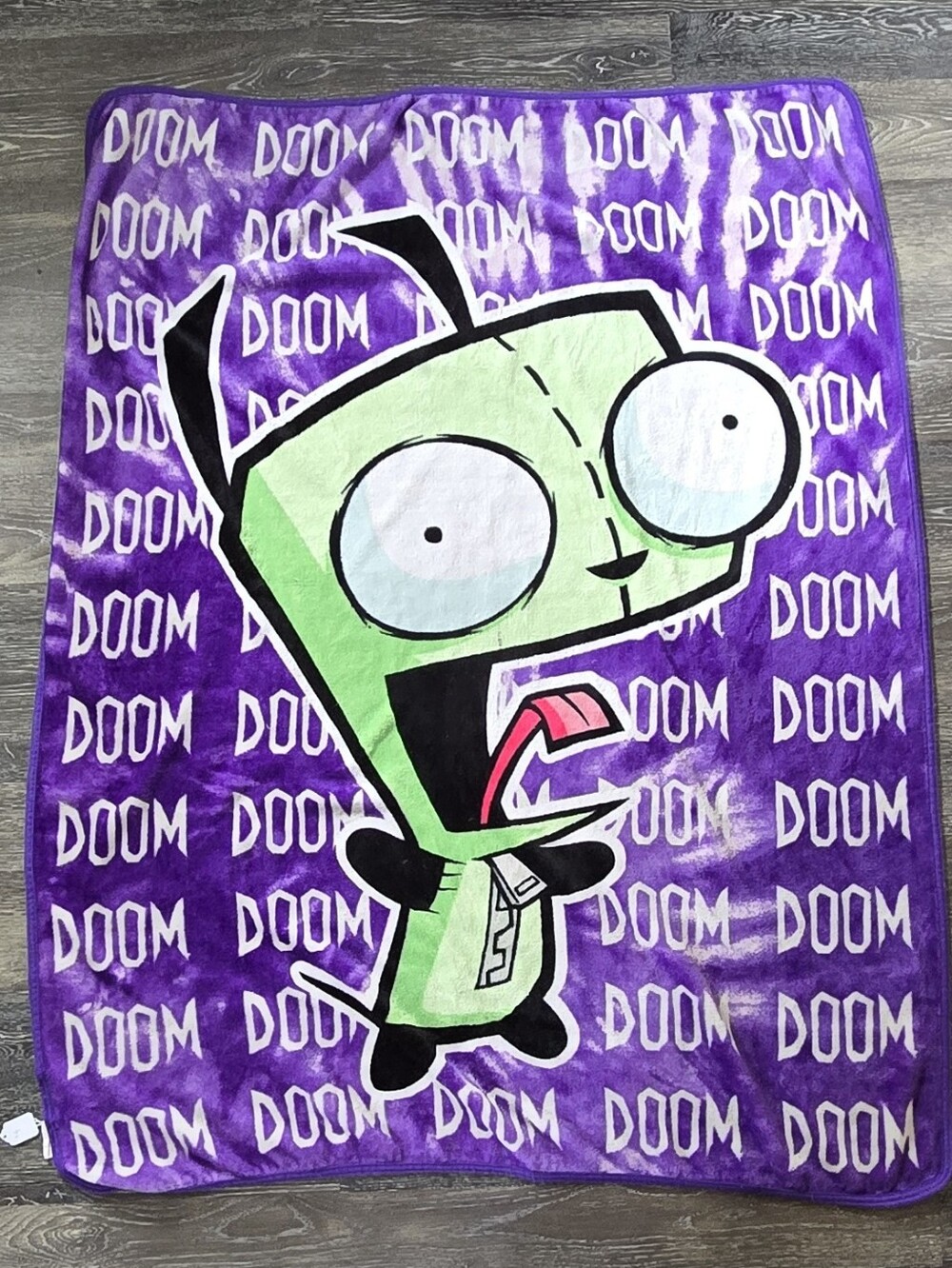 Purple 'Doom' Cartoon Plush Throw Blanket - Vibrant Purple Green Design